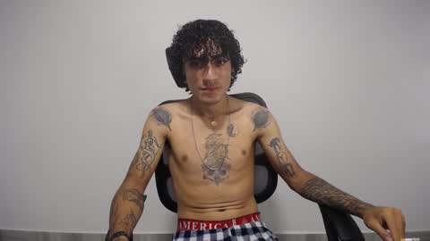 Plux online show from 20, 1, 2025