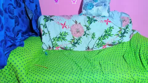 PRESSURE online show from 7, 4, 2026