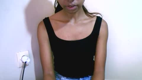 prettiethalia online show from 2, 2, 2026