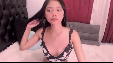 Snapshot of pretty_chikana chatting on 2, 10, 2025 Chikana online show from 2, 10, 2025