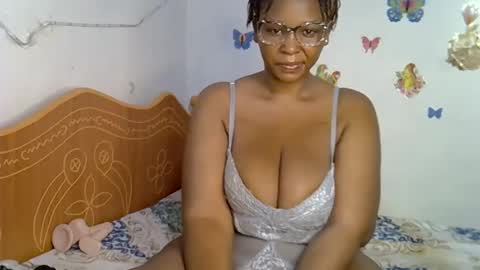 pretty_dey online show from 3, 11, 2025