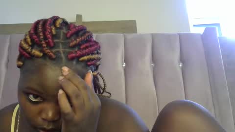 pretty_fel online show from 22, 10, 2025