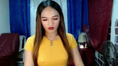 Snapshot of pretty_lady_kitty chatting on 4, 12, 2024 pretty_lady_kitty online show from 4, 12, 2024
