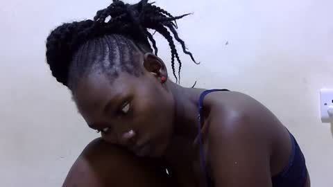 pretty_leila1 online show from 15, 3, 2026