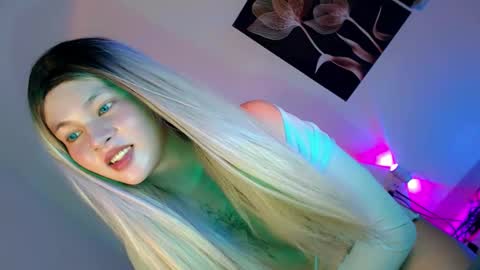 Flor online show from 8, 10, 2025