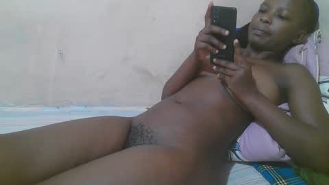 Snapshot of pretty_manisha chatting on 24, 9, 2025 Ivy online show from 24, 9, 2025