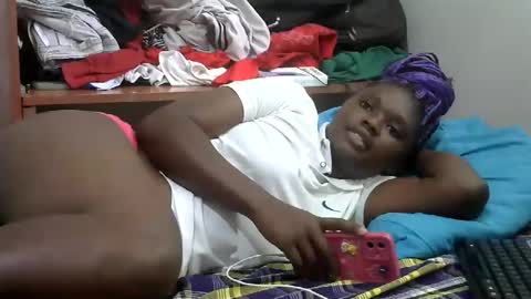 Snapshot of pretty_melan chatting on 28, 4, 2026 pretty_melan online show from 28, 4, 2026