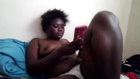 pretty_melan online show from 23, 6, 2026