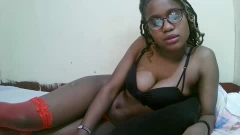 Snapshot of pretty_mellan chatting on 14, 2, 2025 pretty_mellan online show from 14, 2, 2025