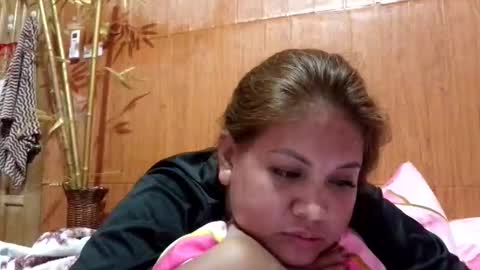 Snapshot of pretty_meyfe chatting on 27, 10, 2025 Meyfe online show from 27, 10, 2025