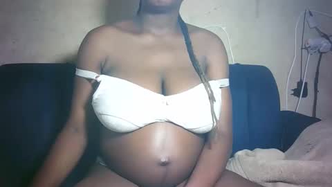 pretty_milan online show from 10, 3, 2026