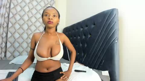 Snapshot of pretty_peshy chatting on 30, 4, 2026 pretty_peshy online show from 30, 4, 2026
