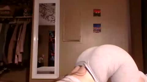 prettybaby22 online show from 26, 2, 2025