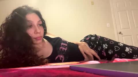 Snapshot of prettybabybrat chatting on 10, 1, 2025 Baby Brat online show from 10, 1, 2025