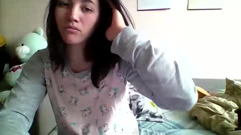 Bella online show from 20, 4, 2026