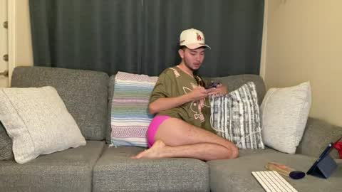 Snapshot of prettyboyken chatting on 5, 8, 2026 boy ken online show from 5, 8, 2026