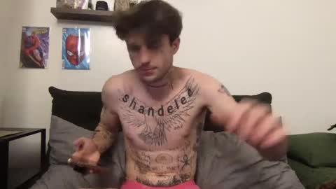 pretty boy online show from 19, 9, 2025