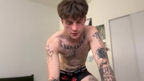 Snapshot of prettyboyszn chatting on 16, 5, 2026 pretty boy online show from 16, 5, 2026