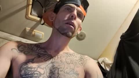 Prettyslangin69 FYPM online show from 14, 2, 2025