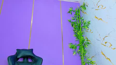 Snapshot of prettybunnies08 chatting on 20, 9, 2025 Enzo Denis online show from 20, 9, 2025