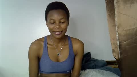 Snapshot of prettycoco_ chatting on 30, 4, 2026 coco online show from 30, 4, 2026