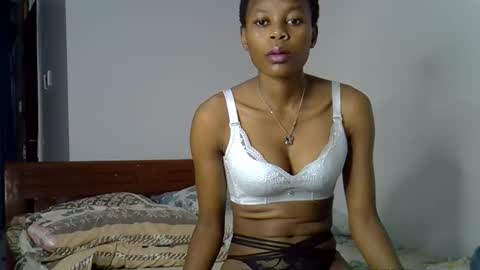 Snapshot of prettycoco_ chatting on 2, 5, 2026 coco online show from 2, 5, 2026