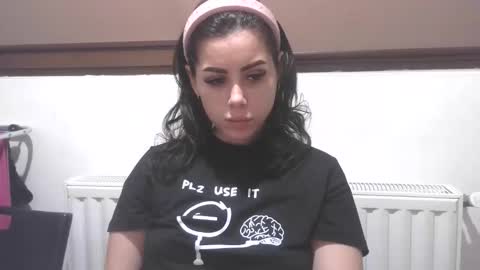 prettyjulliette online show from 7, 2, 2026