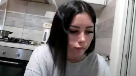 Snapshot of prettyjulliette chatting on 2, 7, 2026 prettyjulliette online show from 2, 7, 2026