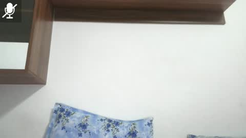 Snapshot of prettyjulliette chatting on 9, 7, 2026 prettyjulliette online show from 9, 7, 2026