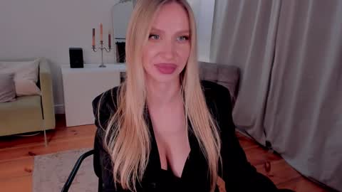 Eva online show from 17, 1, 2025