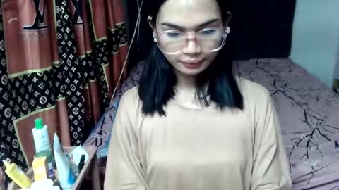 Snapshot of prettykhelcy chatting on 17, 5, 2026 prettykhelcy online show from 17, 5, 2026