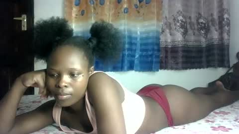 Snapshot of prettymelly_ chatting on 3, 2, 2025 Melly online show from 3, 2, 2025