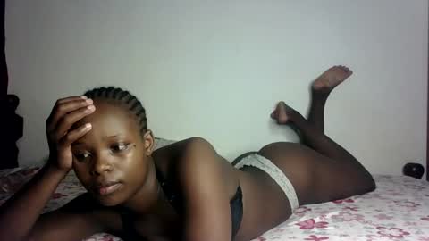 Snapshot of prettymelly_ chatting on 16, 2, 2025 Melly online show from 16, 2, 2025