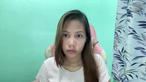 Snapshot of prettyph1 chatting on 30, 12, 2024 LYNDA online show from 30, 12, 2024