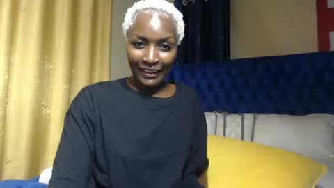 Snapshot of prettyquee chatting on 9, 4, 2026 sasha online show from 9, 4, 2026