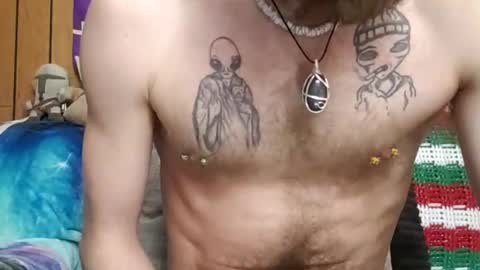 prettysolidd7 online show from 3, 1, 2025