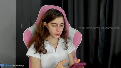 Snapshot of prettysomething chatting on 4, 1, 2025 Sophie next stream will be at Monday i will wait you guys online show from 4, 1, 2025