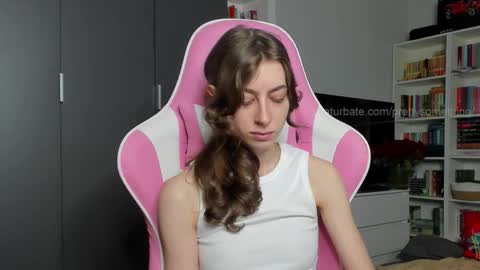 Sophie  next stream will be at Monday  i will wait you guys  online show from 29, 10, 2025