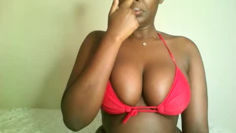 prettyvishy online show from 1, 12, 2025