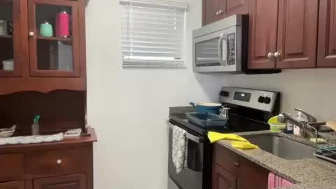 prettyyykittyyy22 online show from 30, 9, 2025