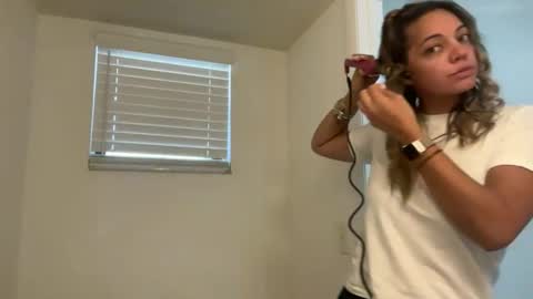 prettyyykittyyy22 online show from 13, 2, 2026