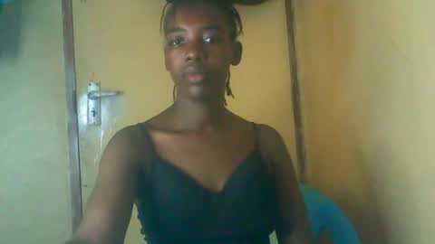 prettyzuzu online show from 19, 11, 2025