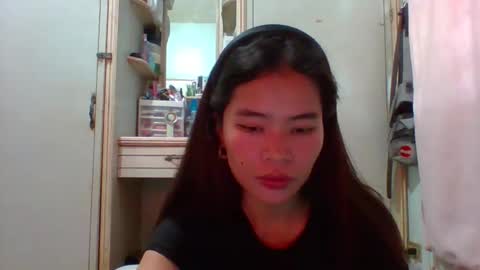 prety784828 online show from 10, 4, 2026