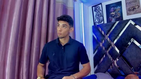 prince_arthur77 online show from 25, 9, 2025