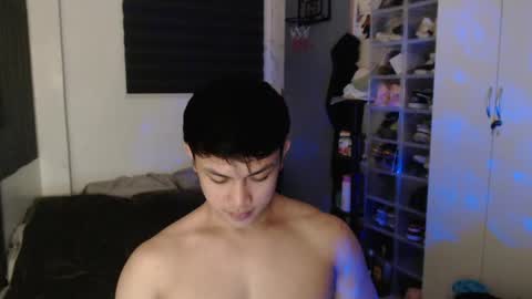 Snapshot of princeadrianx chatting on 19, 5, 2026 Prince Adrian online show from 19, 5, 2026