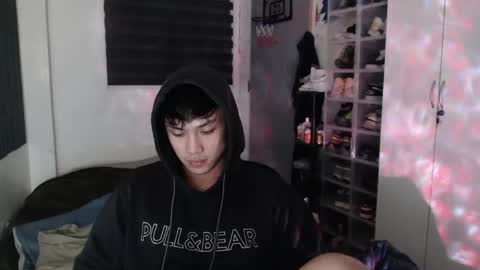 Snapshot of princeadrianx chatting on 9, 6, 2026 Prince Adrian online show from 9, 6, 2026
