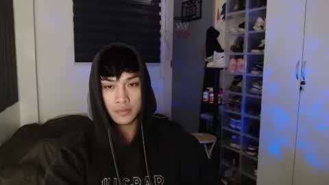 Snapshot of princeadrianx chatting on 10, 6, 2026 Prince Adrian online show from 10, 6, 2026