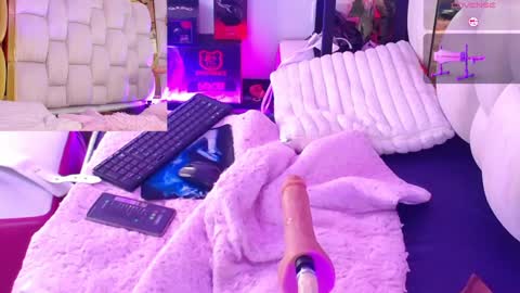 Snapshot of princess_helena_ chatting on 26, 1, 2025 princess helena online show from 26, 1, 2025