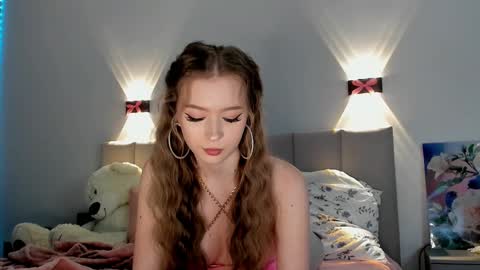 Snapshot of princess_nier chatting on 21, 12, 2024 Princess Diana online show from 21, 12, 2024