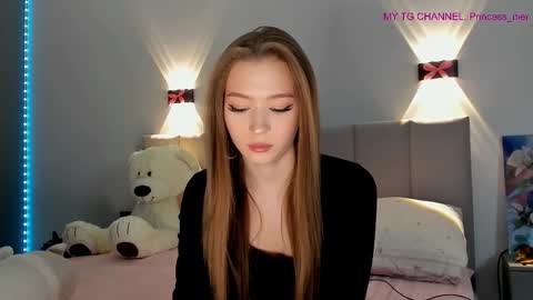 Snapshot of princess_nier chatting on 21, 2, 2025 Princess Diana online show from 21, 2, 2025